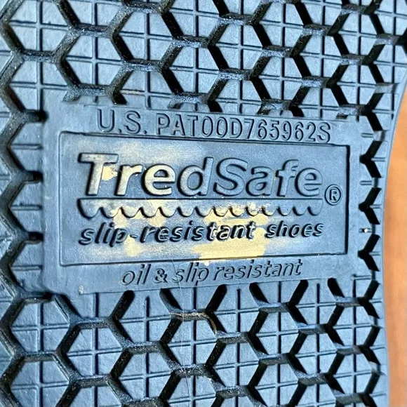 Tredsafe Slip Resistant Slip On Black Work Shoes Womens Size 5 - Picture 6 of 7